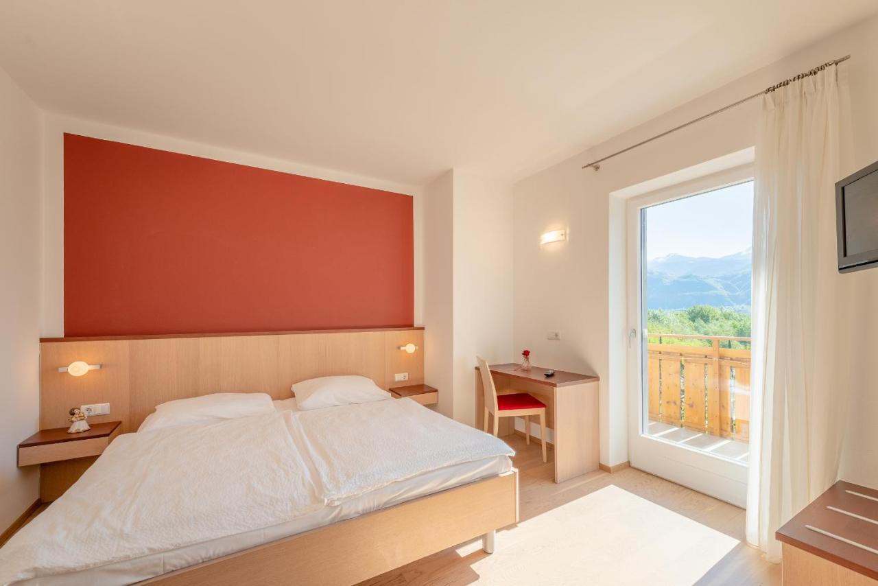 Sandhof Ferienwohnungen Термено Экстерьер фото